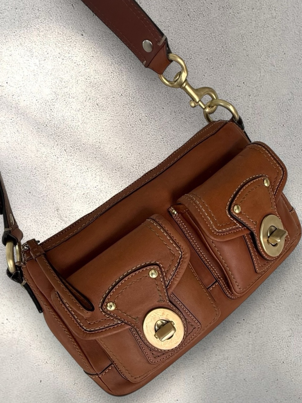904 Coach Legacy Double Turnlock Shoulder Bag Whiskey Leather
